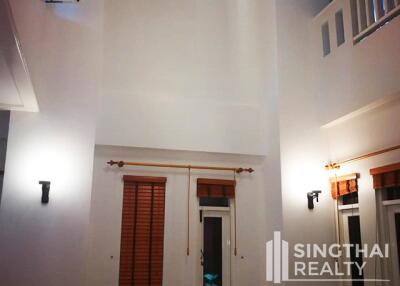 For RENT : Townhouse Thonglor / 3 Bedroom / 3 Bathrooms / 351 sqm / 70000 THB [7443429]