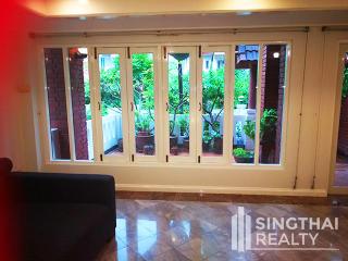 For RENT : Townhouse Thonglor / 3 Bedroom / 3 Bathrooms / 351 sqm / 70000 THB [7443429]