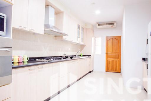 For RENT : Chaidee Mansion / 3 Bedroom / 3 Bathrooms / 301 sqm / 70000 THB [7474389]