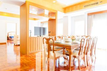 For RENT : Chaidee Mansion / 3 Bedroom / 3 Bathrooms / 301 sqm / 70000 THB [7474389]