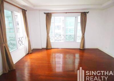 For RENT : La Vie En Rose Place / 3 Bedroom / 3 Bathrooms / 183 sqm / 70000 THB [7574380]