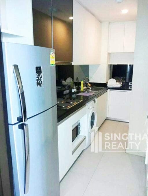 For RENT : Sky Walk Condominium / 2 Bedroom / 2 Bathrooms / 102 sqm / 70000 THB [7611845]