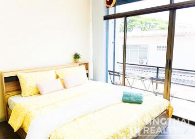 For RENT : Townhouse Phrakhanong / 3 Bedroom / 3 Bathrooms / 271 sqm / 70000 THB [8099661]