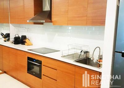 For RENT : The Emporio Place / 1 Bedroom / 1 Bathrooms / 91 sqm / 70000 THB [8301914]