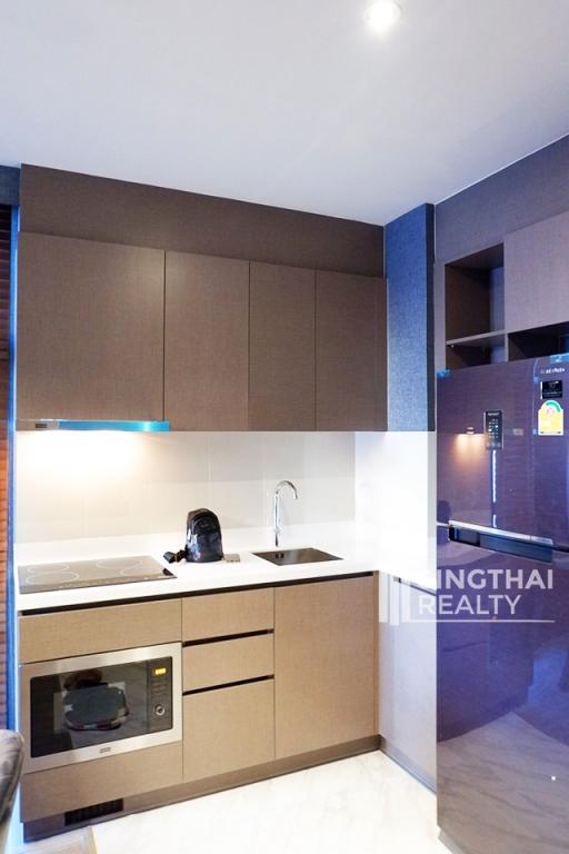 For RENT : RHYTHM Ekkamai / 2 Bedroom / 2 Bathrooms / 72 sqm / 70000 THB [8349098]