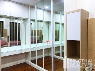 For RENT : Q Langsuan / 2 Bedroom / 2 Bathrooms / 87 sqm / 70000 THB [8406320]