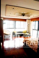 For RENT : Kiarti Thanee City Mansion / 4 Bedroom / 3 Bathrooms / 271 sqm / 70000 THB [8417945]