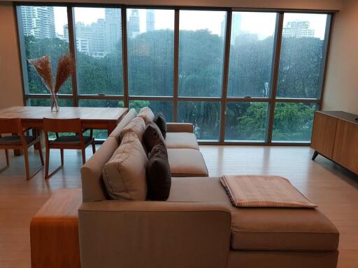 For RENT : The Room Sukhumvit 21 / 2 Bedroom / 3 Bathrooms / 125 sqm / 70000 THB [9267120]