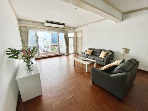 For RENT : KC Court / 3 Bedroom / 4 Bathrooms / 250 sqm / 70000 THB [9330534]