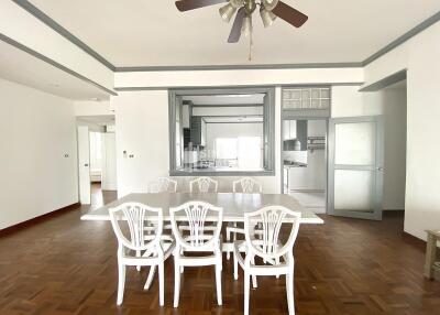 For RENT : KC Court / 3 Bedroom / 4 Bathrooms / 250 sqm / 75000 THB [9330581]