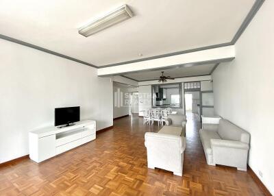 For RENT : KC Court / 3 Bedroom / 4 Bathrooms / 250 sqm / 75000 THB [9330581]