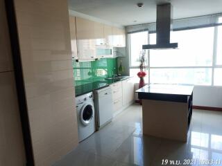 For RENT : Urbana Langsuan / 3 Bedroom / 3 Bathrooms / 170 sqm / 70000 THB [9746455]