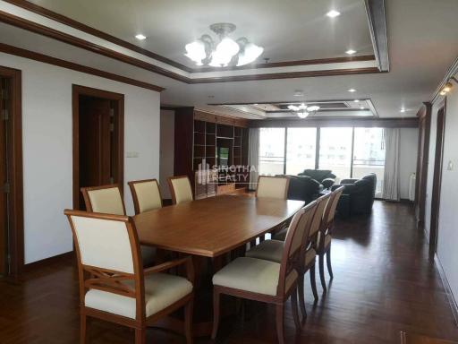 For RENT : Lee House / 3 Bedroom / 5 Bathrooms / 240 sqm / 70000 THB [9794868]