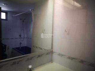 For RENT : Lee House / 3 Bedroom / 5 Bathrooms / 240 sqm / 70000 THB [9794868]