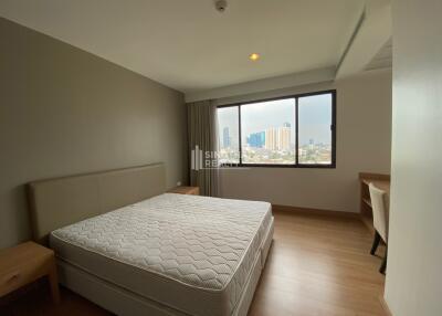 For RENT : Charoenjai place / 3 Bedroom / 2 Bathrooms / 177 sqm / 70000 THB [9989075]