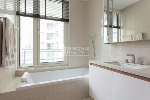 For RENT : Q Langsuan / 2 Bedroom / 2 Bathrooms / 92 sqm / 70000 THB [10034779]