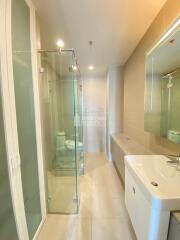 For RENT : Noble Ploenchit / 2 Bedroom / 2 Bathrooms / 75 sqm / 70000 THB [10036812]