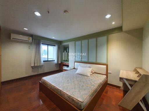 For RENT : Baan Suanpetch / 3 Bedroom / 3 Bathrooms / 162 sqm / 75000 THB [R10022]