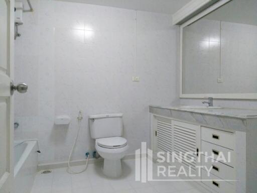 For RENT : Vanicha Park Langsuan / 3 Bedroom / 2 Bathrooms / 250 sqm / 70000 THB [5665697]