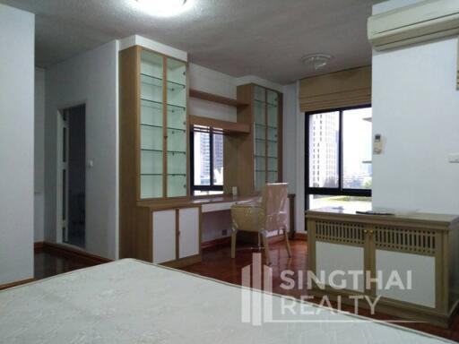 For RENT : Vanicha Park Langsuan / 3 Bedroom / 2 Bathrooms / 250 sqm / 70000 THB [5665697]