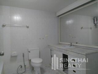 For RENT : Vanicha Park Langsuan / 3 Bedroom / 2 Bathrooms / 250 sqm / 70000 THB [5665895]