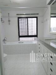 For RENT : Vanicha Park Langsuan / 3 Bedroom / 2 Bathrooms / 250 sqm / 70000 THB [5665895]