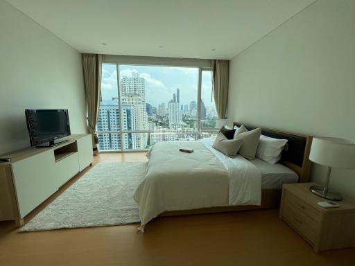 For RENT : Fullerton Sukhumvit / 2 Bedroom / 2 Bathrooms / 96 sqm / 78000 THB [10265099]