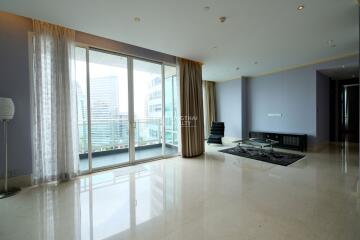 For RENT : The Infinity / 2 Bedroom / 3 Bathrooms / 125 sqm / 70000 THB [R10364]