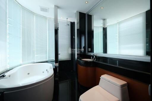 For RENT : The Infinity / 2 Bedroom / 3 Bathrooms / 125 sqm / 70000 THB [R10364]