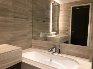 For RENT : The Diplomat 39 / 2 Bedroom / 2 Bathrooms / 74 sqm / 75000 THB [10498441]