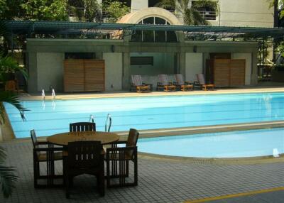 For RENT : Sathorn Park Place / 2 Bedroom / 2 Bathrooms / 236 sqm / 70000 THB [R11208]