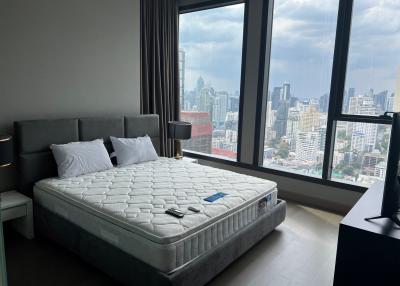 For RENT : The Esse at Singha Complex / 2 Bedroom / 2 Bathrooms / 77 sqm / 70000 THB [10693905]