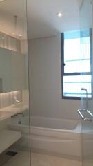 For RENT : Aequa Sukhumvit 49 / 2 Bedroom / 2 Bathrooms / 92 sqm / 70000 THB [10724078]