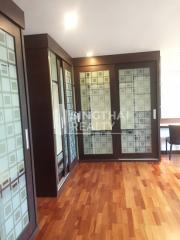 For RENT : Avenue 61 / 3 Bedroom / 3 Bathrooms / 191 sqm / 72000 THB [2868179]