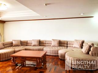 For RENT : Sethiwan Mansion Sukhumvit 49 / 3 Bedroom / 3 Bathrooms / 301 sqm / 72000 THB [7969283]