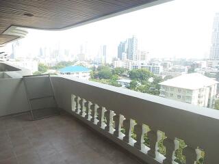 For RENT : Charan Tower / 3 Bedroom / 3 Bathrooms / 261 sqm / 75000 THB [2146925]