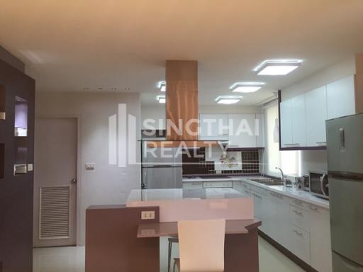 For RENT : The Prestige 49 / 3 Bedroom / 3 Bathrooms / 179 sqm / 75000 THB [2898527]