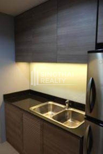 For RENT : Baan Siri 24 / 2 Bedroom / 2 Bathrooms / 91 sqm / 75000 THB [2981861]