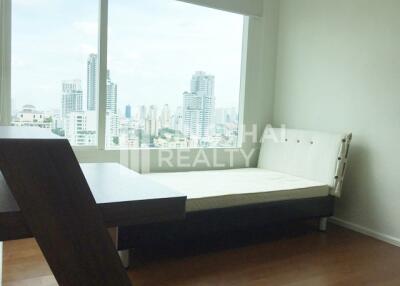 For RENT : Wind Sukhumvit 23 / 3 Bedroom / 3 Bathrooms / 131 sqm / 75000 THB [3474134]