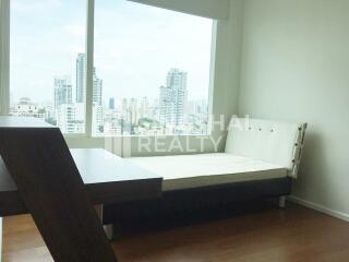 For RENT : Wind Sukhumvit 23 / 3 Bedroom / 3 Bathrooms / 131 sqm / 75000 THB [3474134]