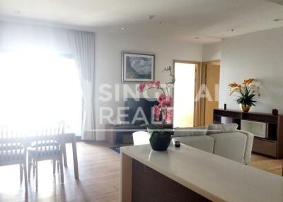 For RENT : Hyde Sukhumvit 13 / 3 Bedroom / 3 Bathrooms / 106 sqm / 75000 THB [3627251]