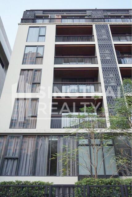 For RENT : Klass Condo Langsuan / 2 Bedroom / 2 Bathrooms / 72 sqm / 75000 THB [3874484]