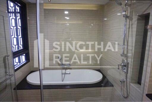 For RENT : Klass Condo Langsuan / 2 Bedroom / 2 Bathrooms / 72 sqm / 75000 THB [3874484]