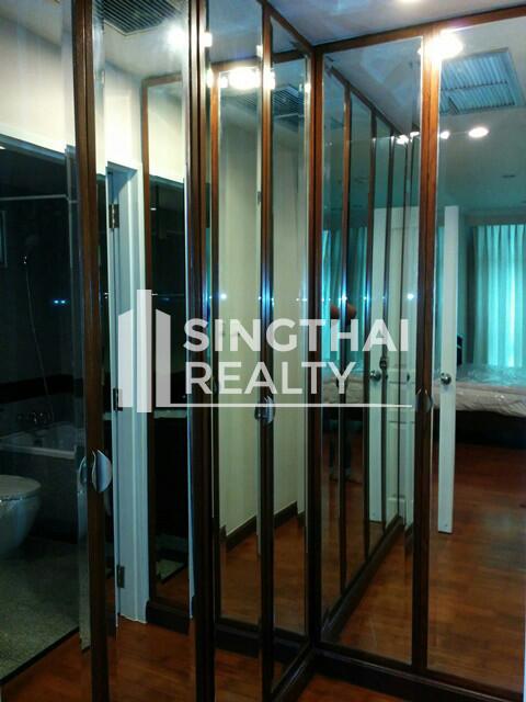 For RENT : Grand Langsuan / 2 Bedroom / 2 Bathrooms / 171 sqm / 75000 THB [4012709]