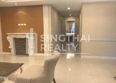 For RENT : La Vie En Rose Place / 3 Bedroom / 3 Bathrooms / 183 sqm / 75000 THB [4398410]