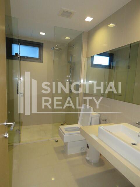 For RENT : Hyde Sukhumvit 13 / 2 Bedroom / 1 Bathrooms / 114 sqm / 75000 THB [4618778]