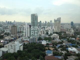 For RENT : Quattro by Sansiri / 2 Bedroom / 2 Bathrooms / 75 sqm / 75000 THB [4635311]