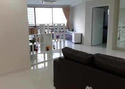 For RENT : President Park Sukhumvit 24 / 3 Bedroom / 4 Bathrooms / 264 sqm / 75000 THB [4671011]