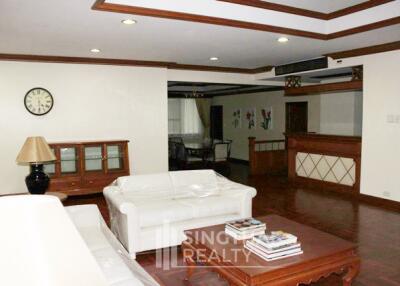 For RENT : Charan Tower / 4 Bedroom / 4 Bathrooms / 291 sqm / 75000 THB [5464463]