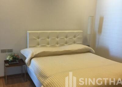 For RENT : Hyde Sukhumvit 13 / 3 Bedroom / 3 Bathrooms / 99 sqm / 75000 THB [5929271]